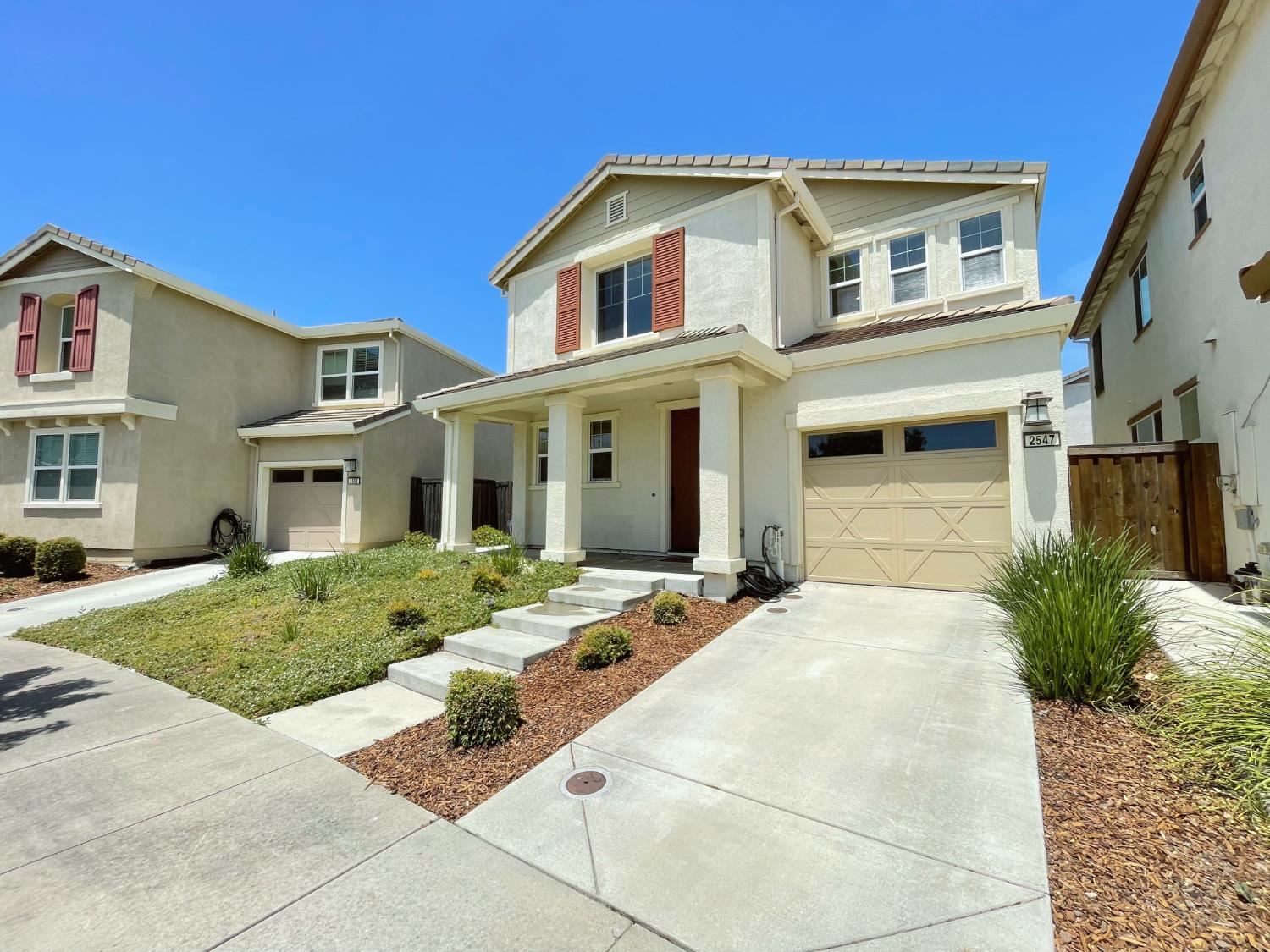 2547 Chuck Yeager Circle