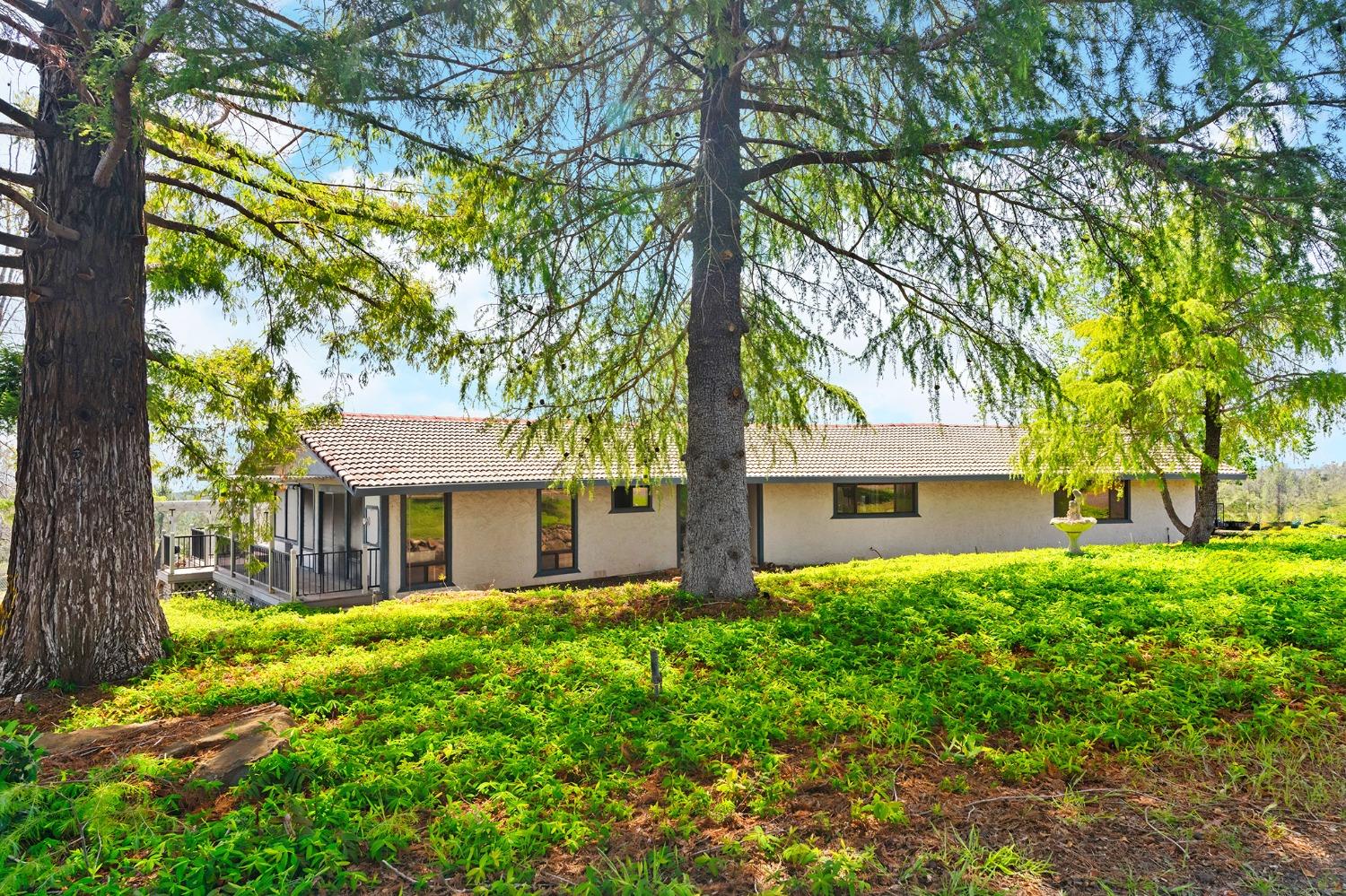 4444 Altatina Drive