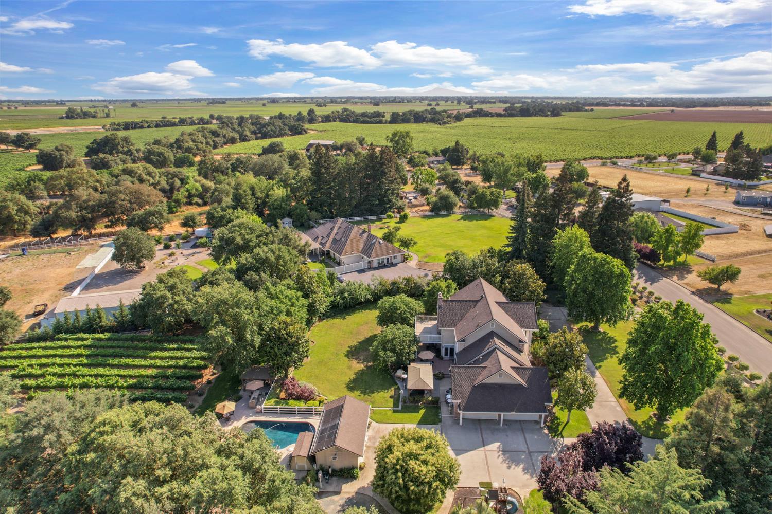 24646 Meadow Creek Court