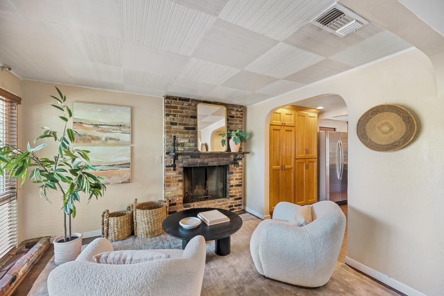524 Sandburg Drive