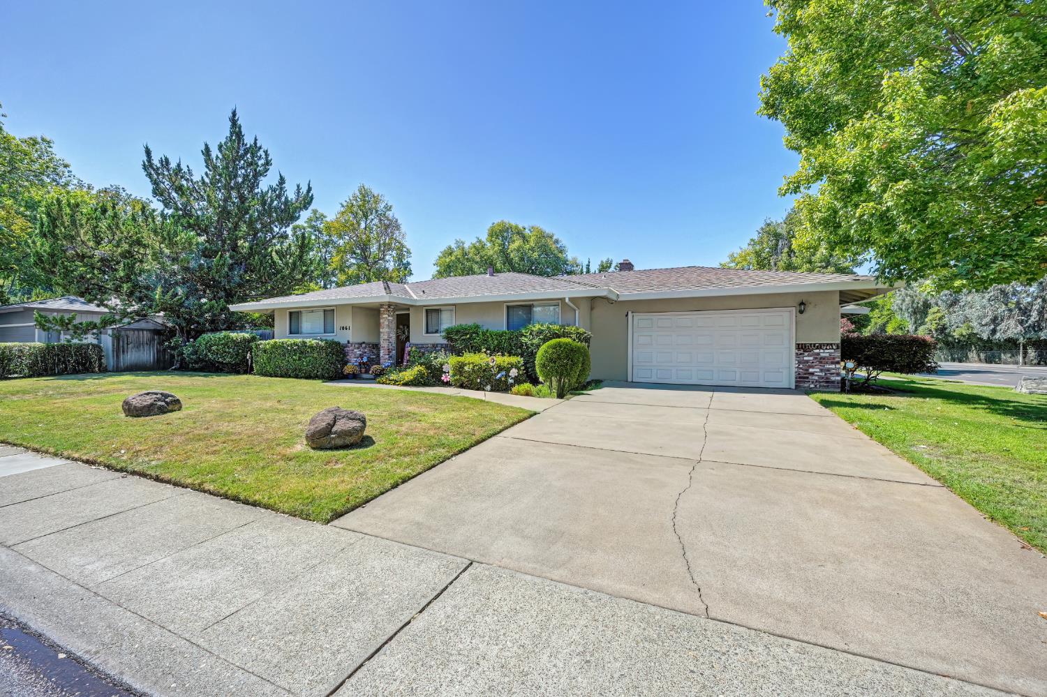 4790 American River Drive