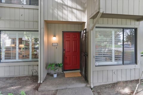 2323 Swarthmore Drive, Sacramento, CA 95825 - MLS#: 225023652