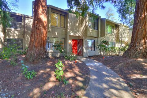 2323 Swarthmore Drive, Sacramento, CA 95825 - MLS#: 225023652
