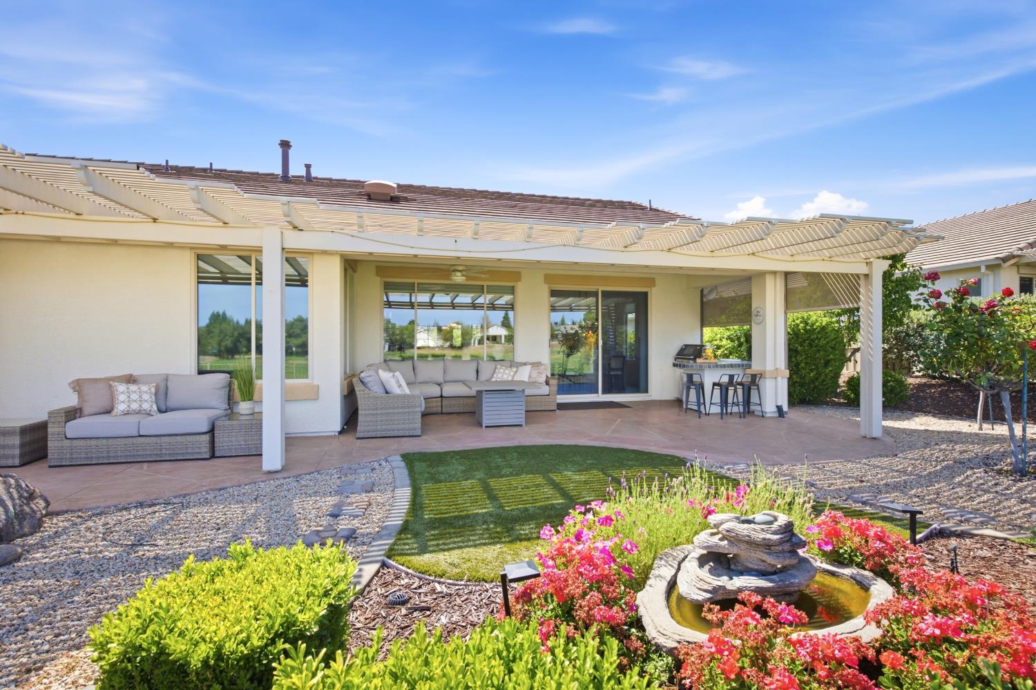 1817 Barn Valley