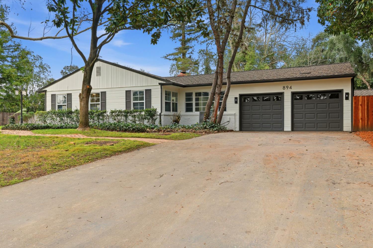 894 Larch Lane