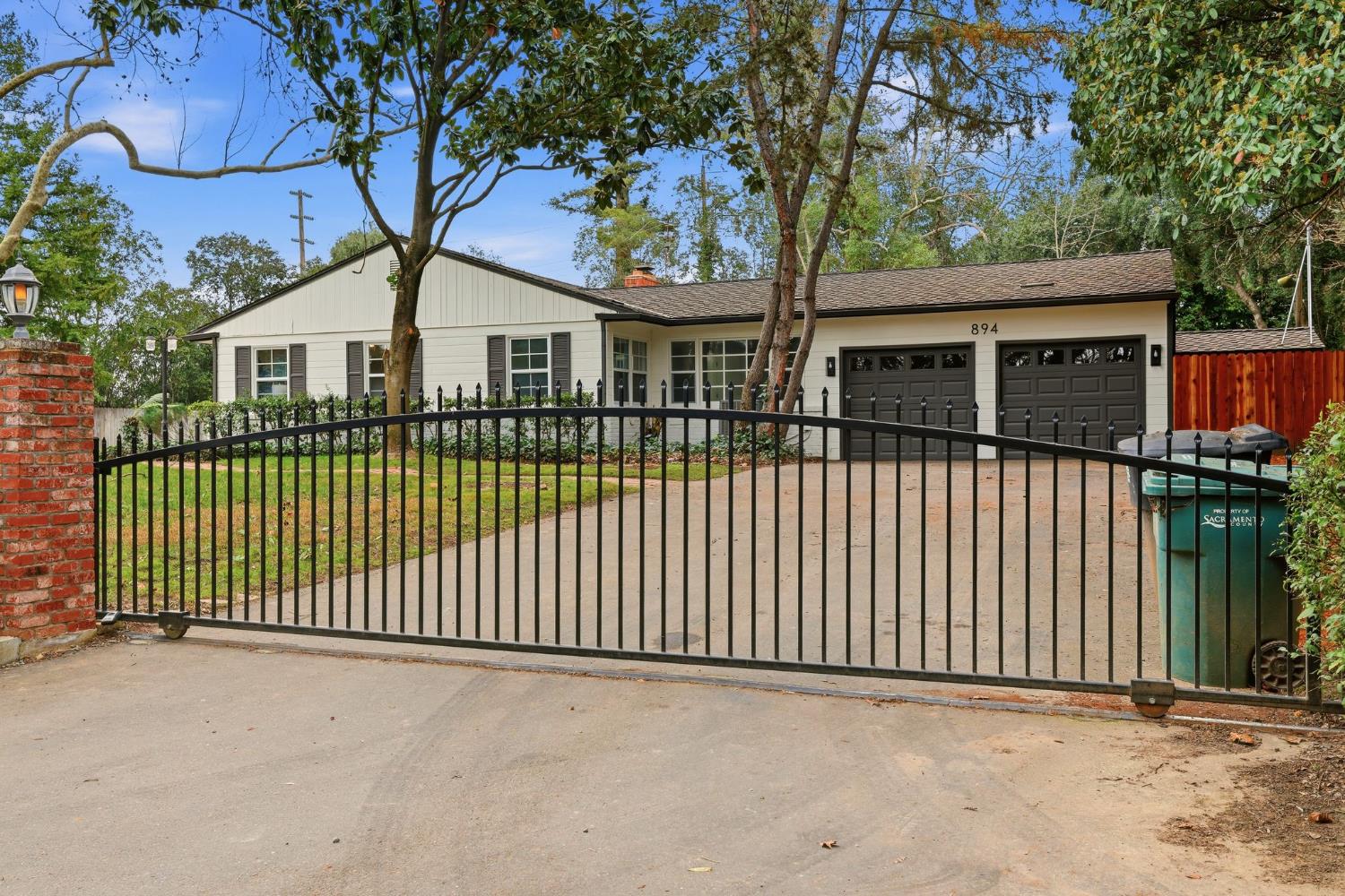 894 Larch Lane