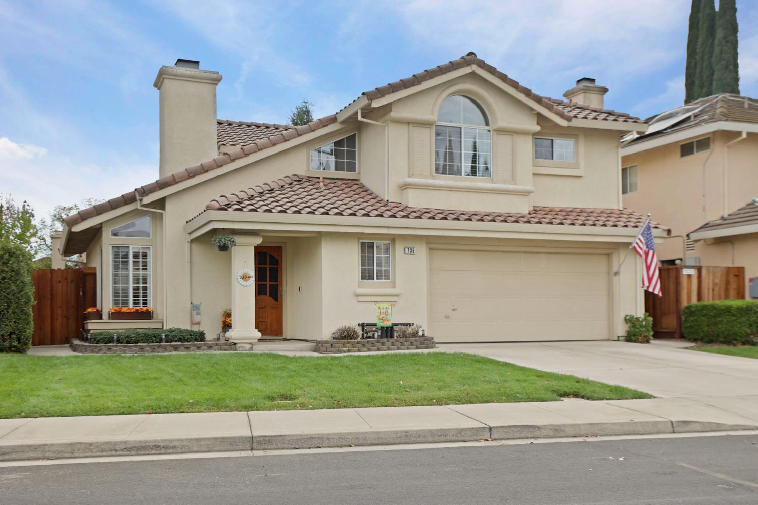 736 Hemmingway Court