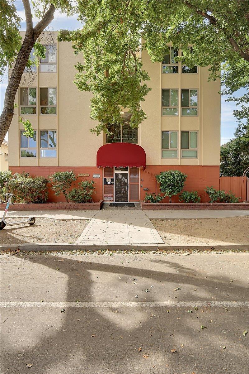 2320 P Street