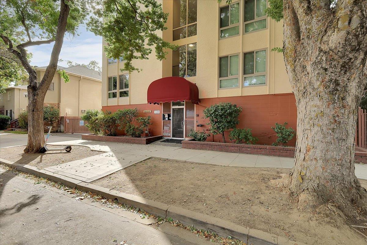 2320 P Street