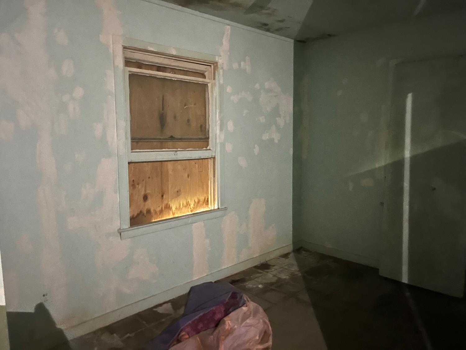 Dos Palos, California 93620, United States, ,Residential,Active,238870