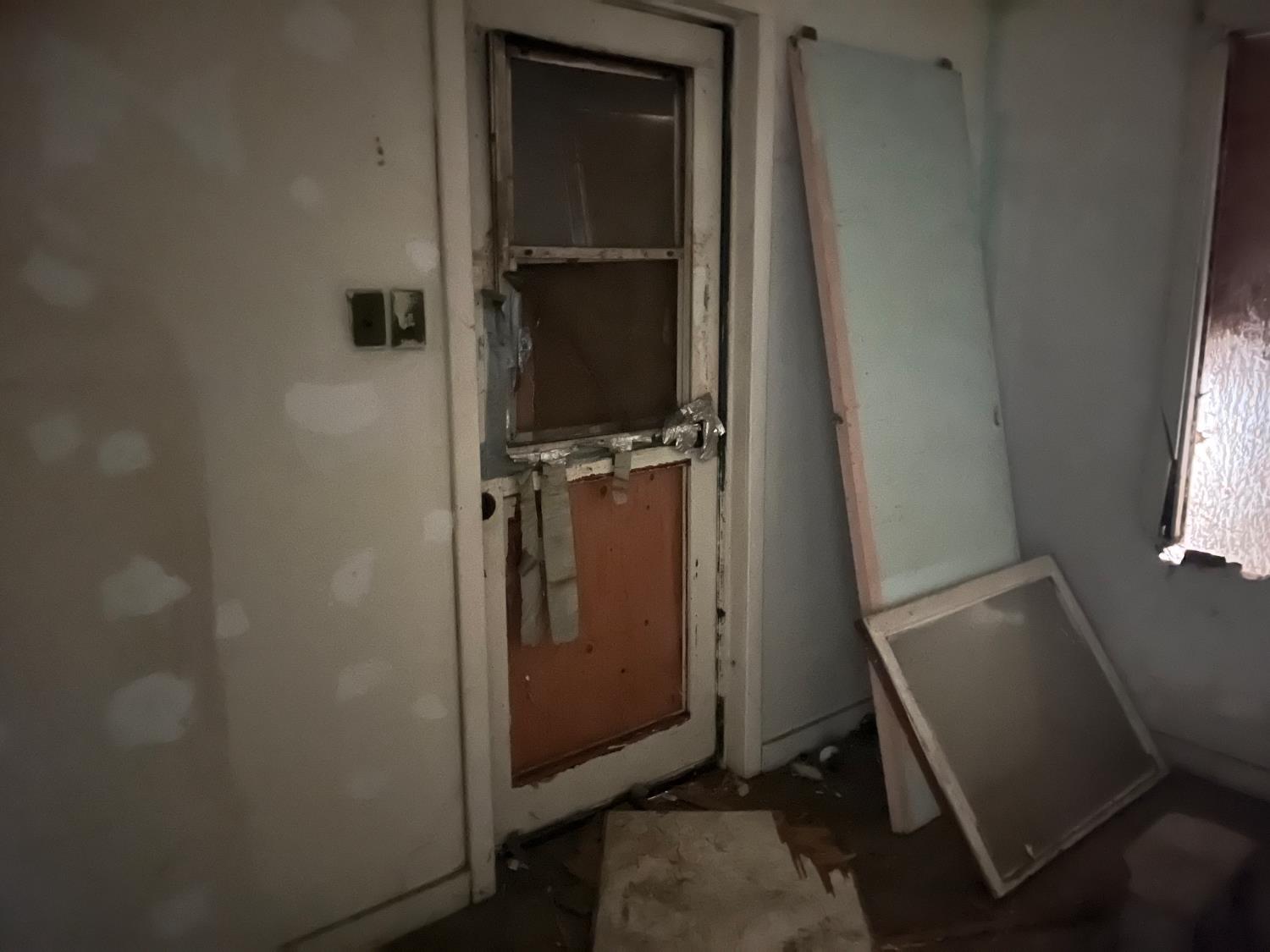 Dos Palos, California 93620, United States, ,Residential,Active,238870