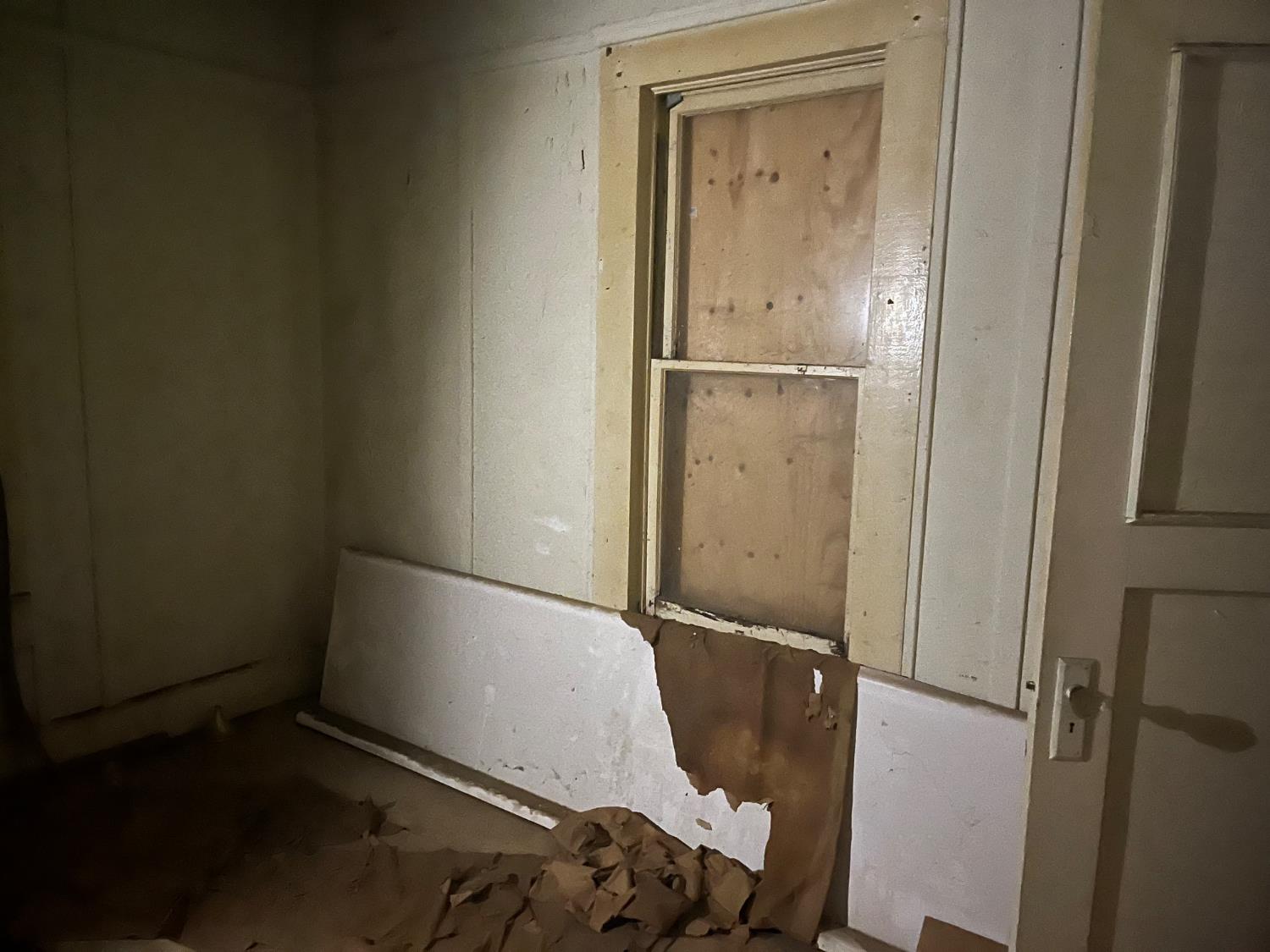 Dos Palos, California 93620, United States, ,Residential,Active,238870