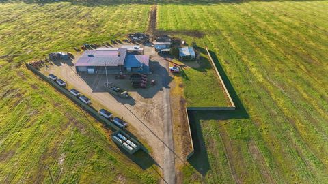 5725 N Wall Road Linden CA 95236