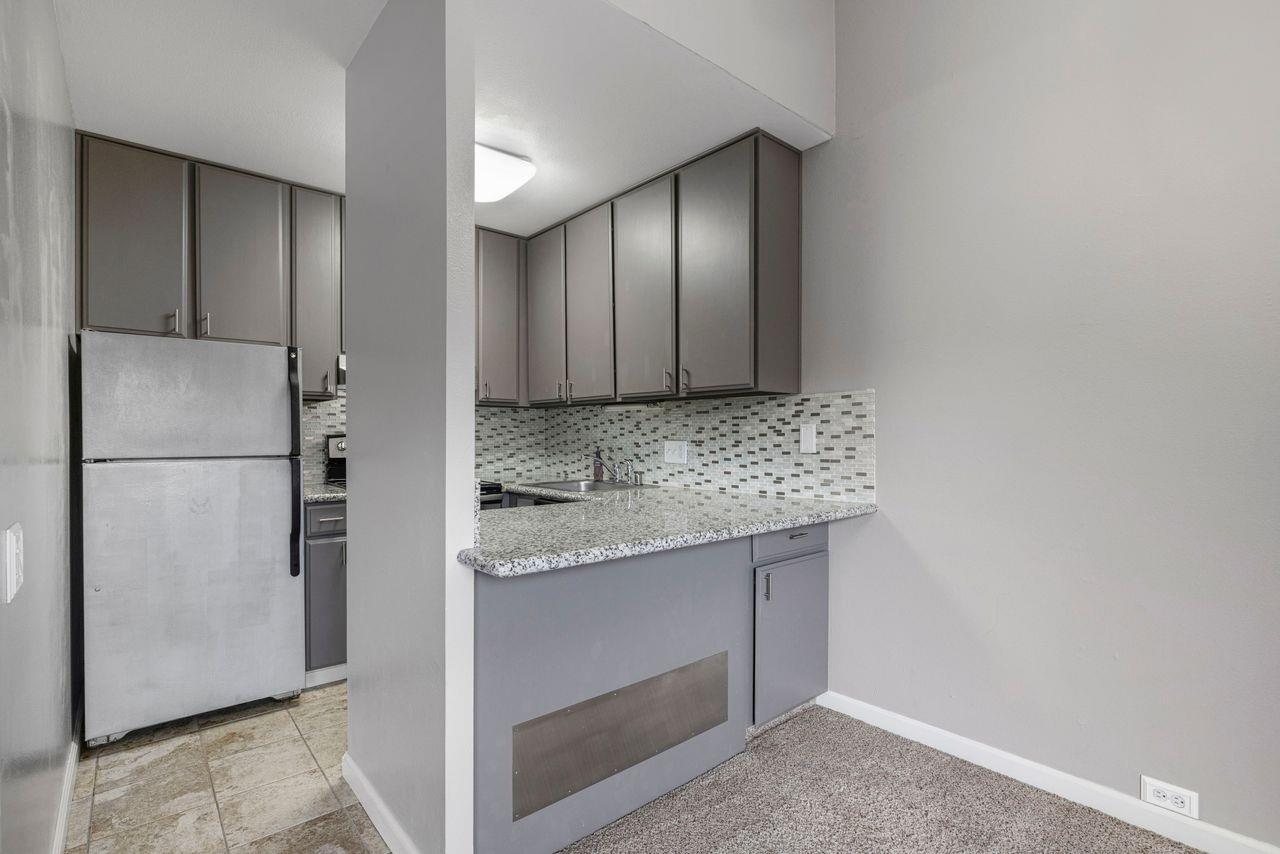 2236 Woodside Lane 16