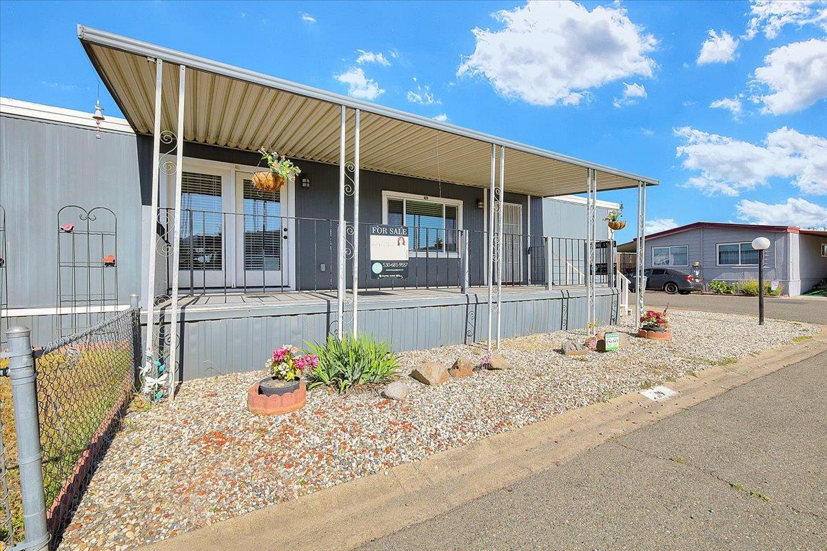 1155 Pease Road 49