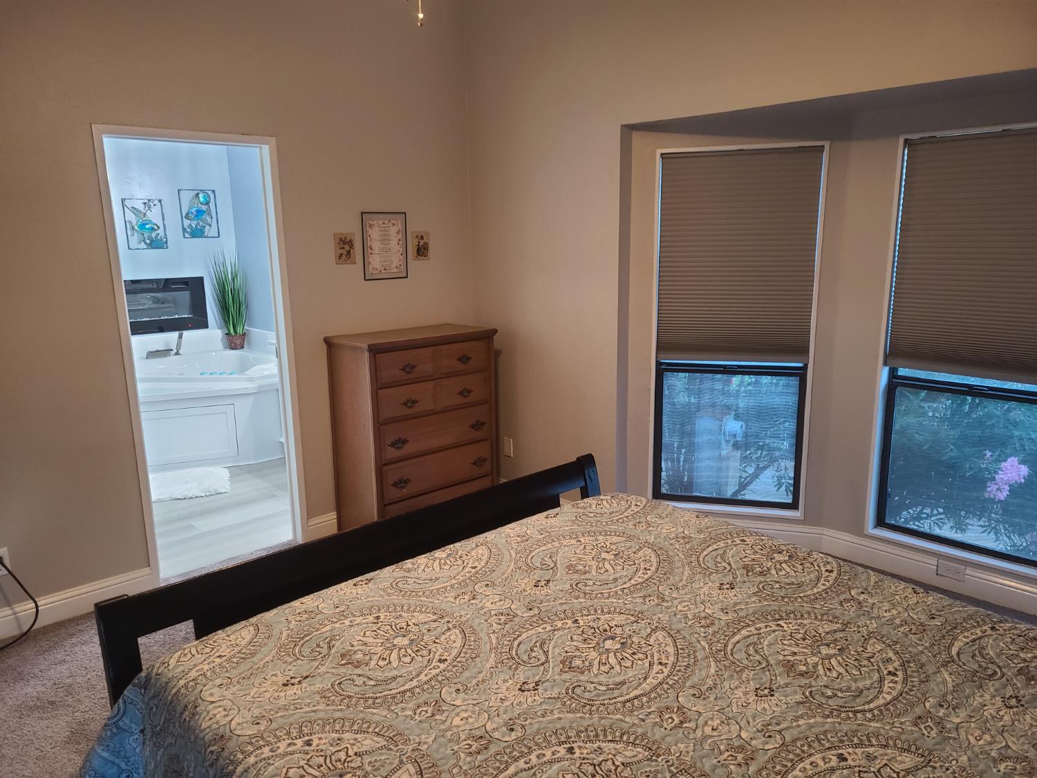 4390 Patterson Drive