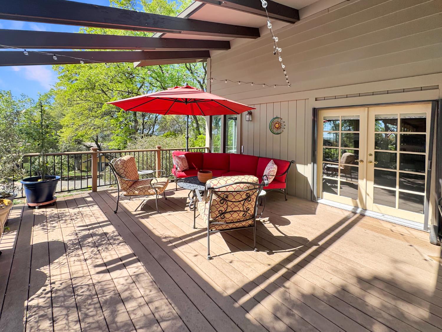 6200 Viewridge Drive