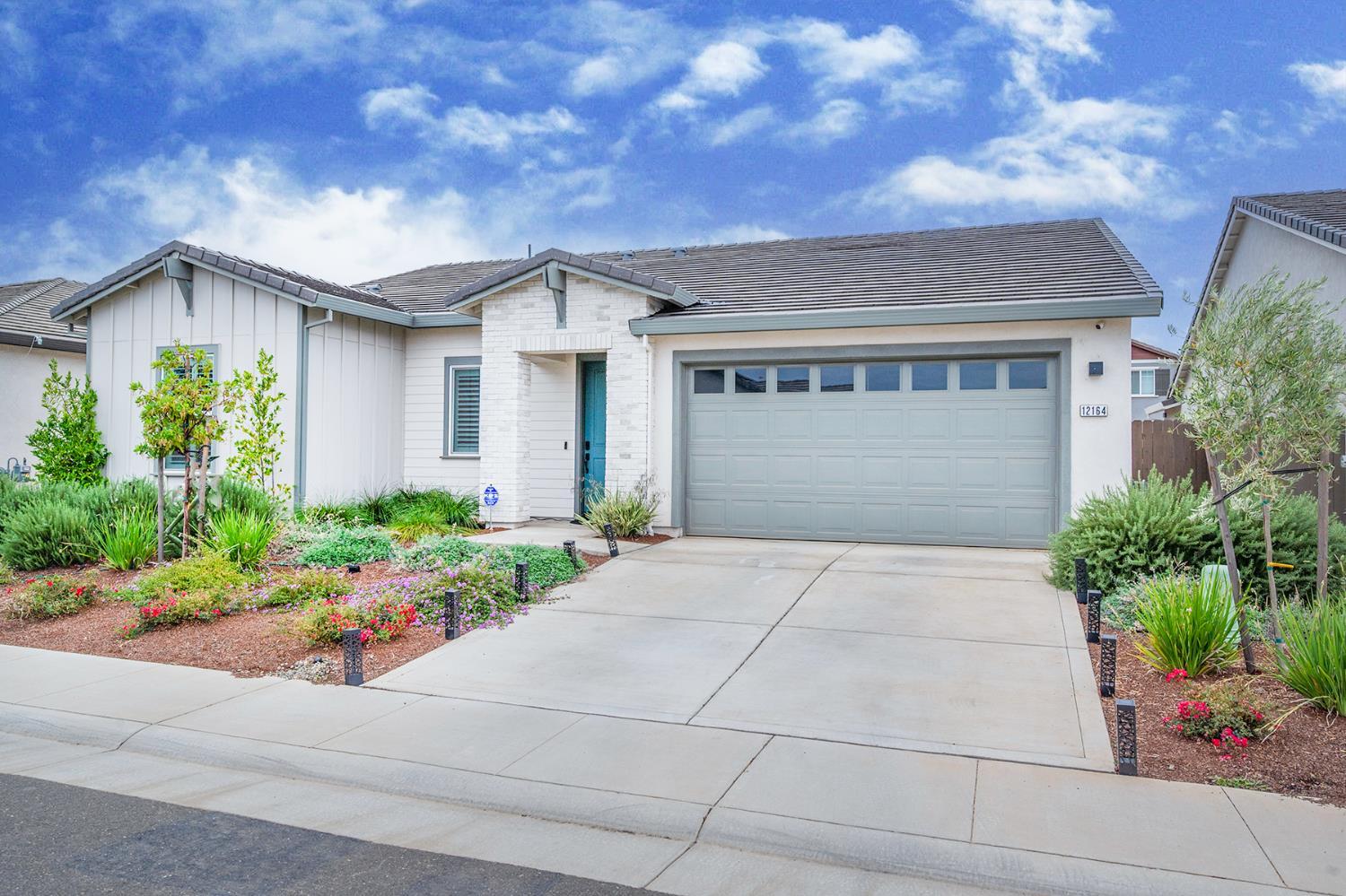 12164 Solis Way