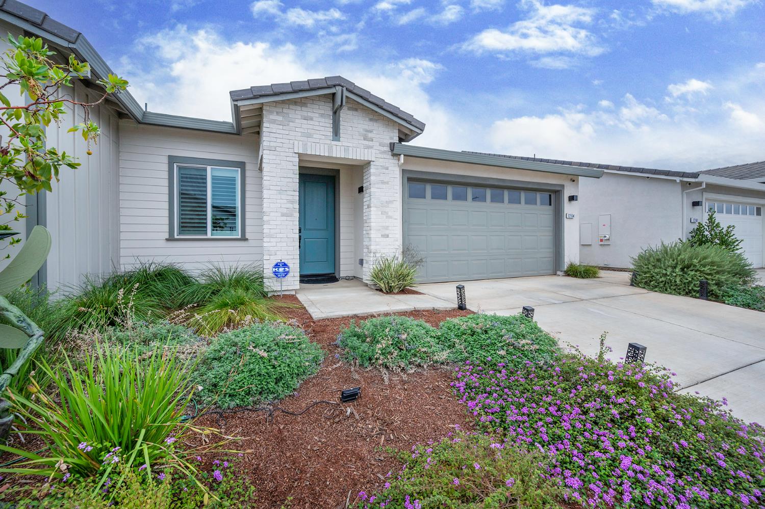12164 Solis Way