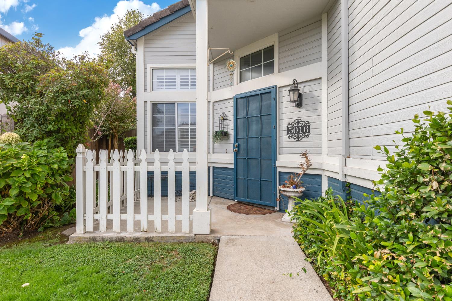 5016 Berisford Place
