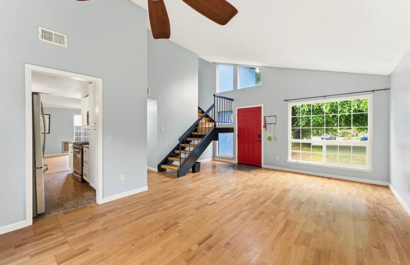 9621 Oaken Bucket Court