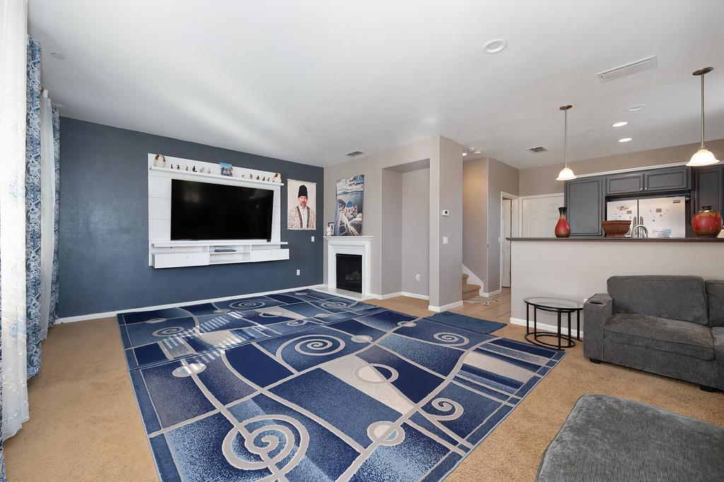 301 Blossom Rock Lane 53