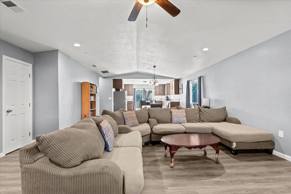 3742 Sierra Street