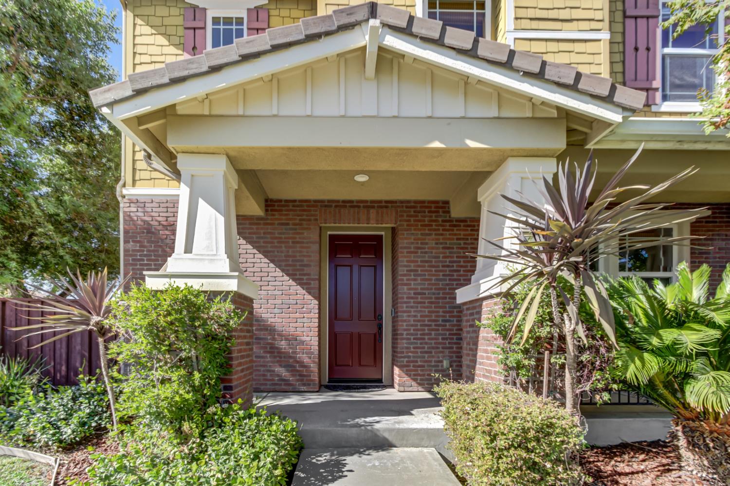 2717 Nicolson Circle