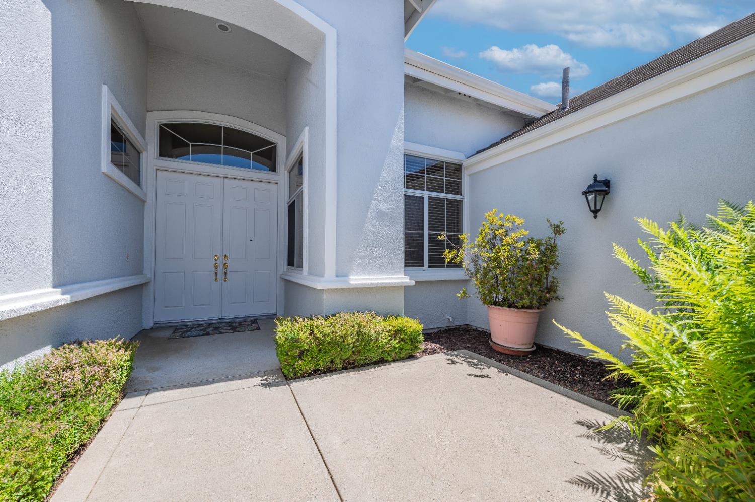 609 Ponderosa Court