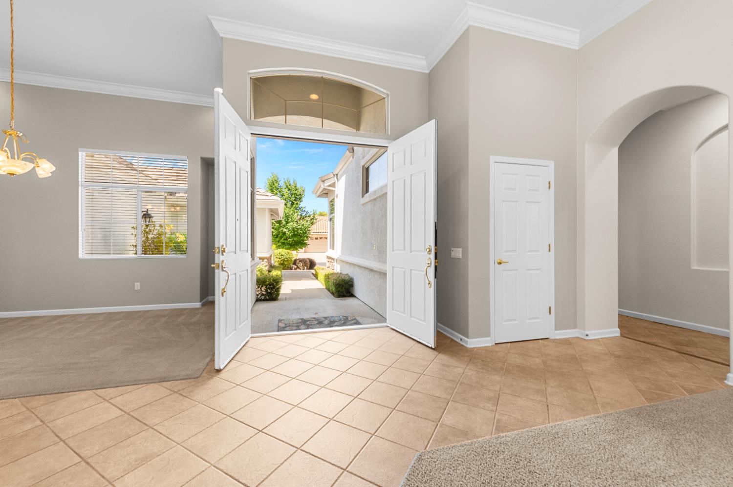 609 Ponderosa Court