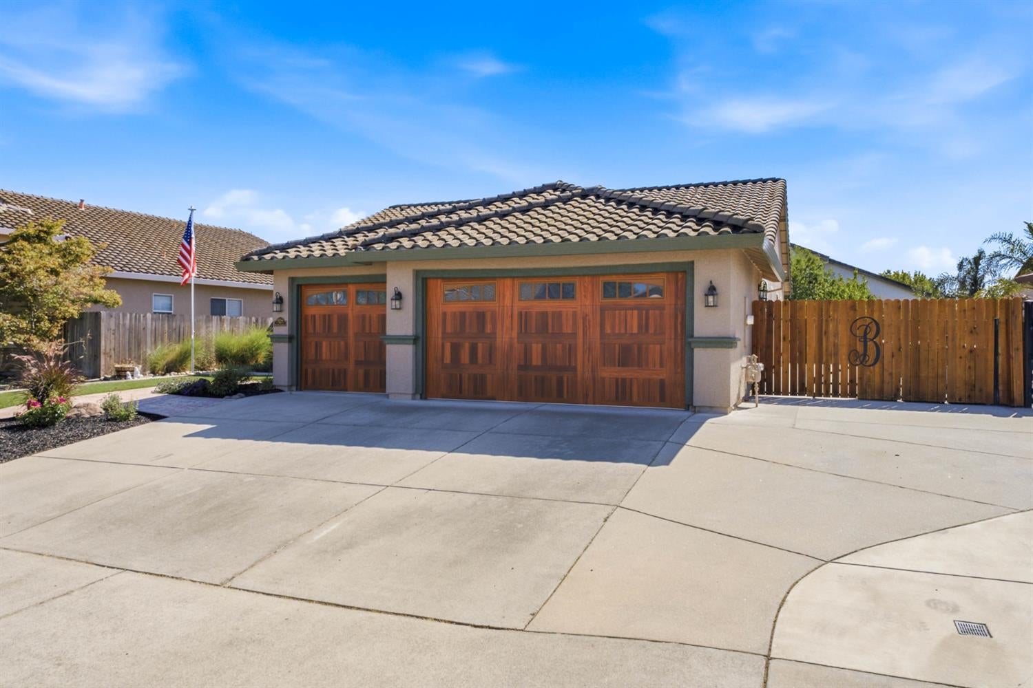 1014 Elk Hills Drive