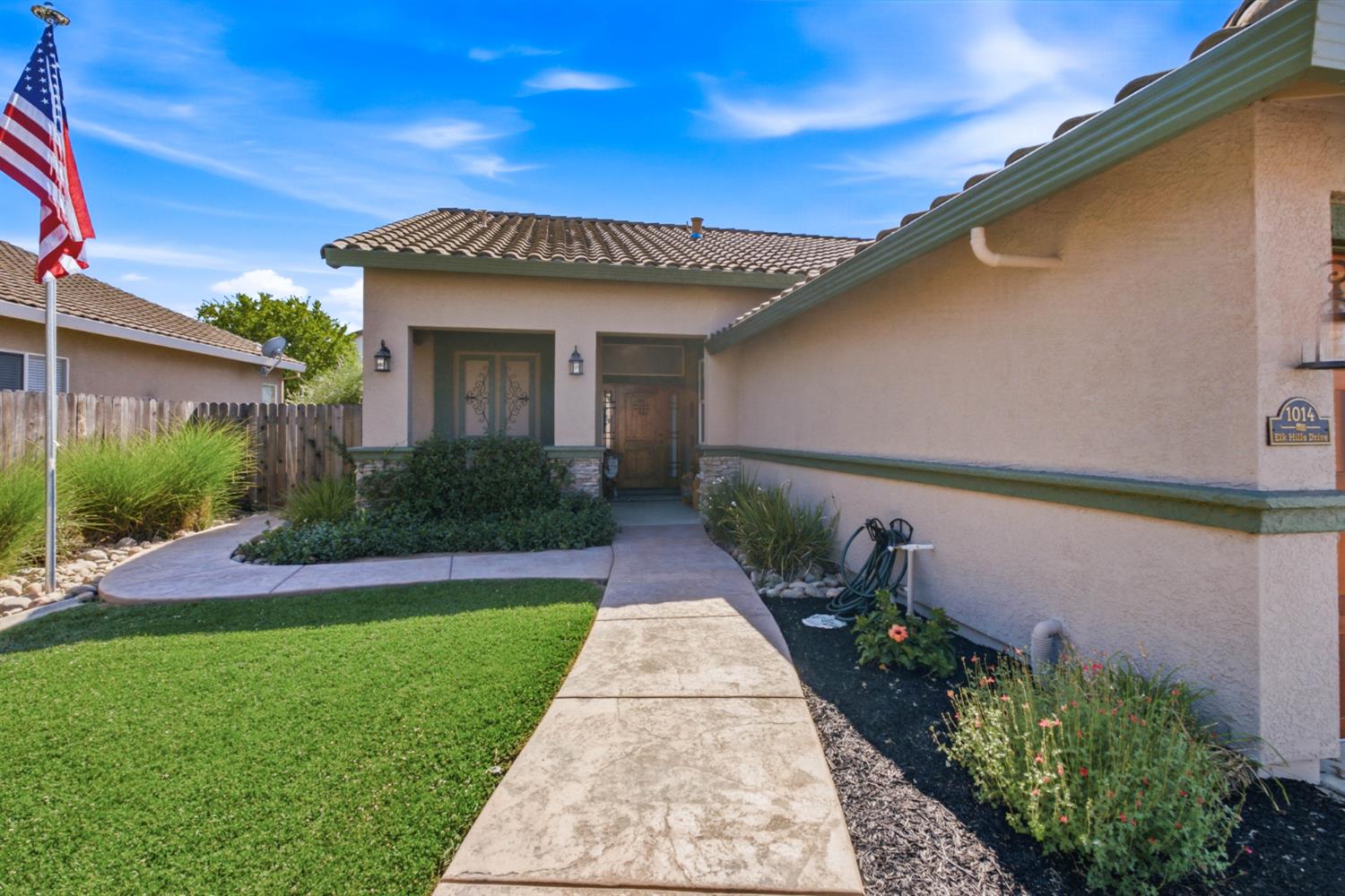 1014 Elk Hills Drive