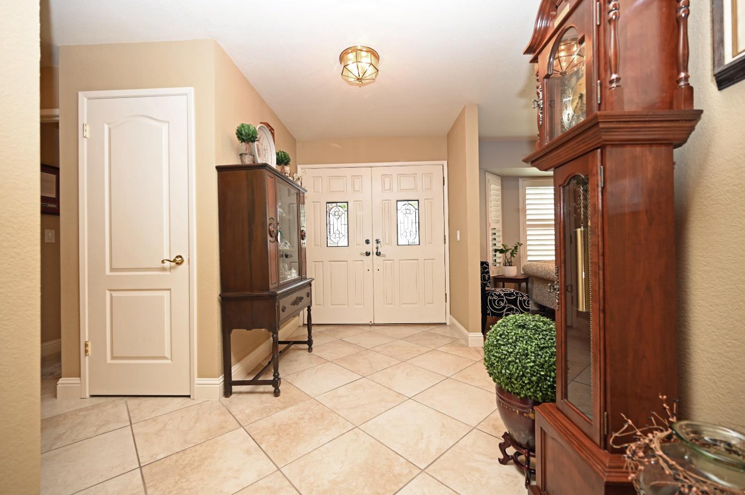 2565 Sebastian Drive