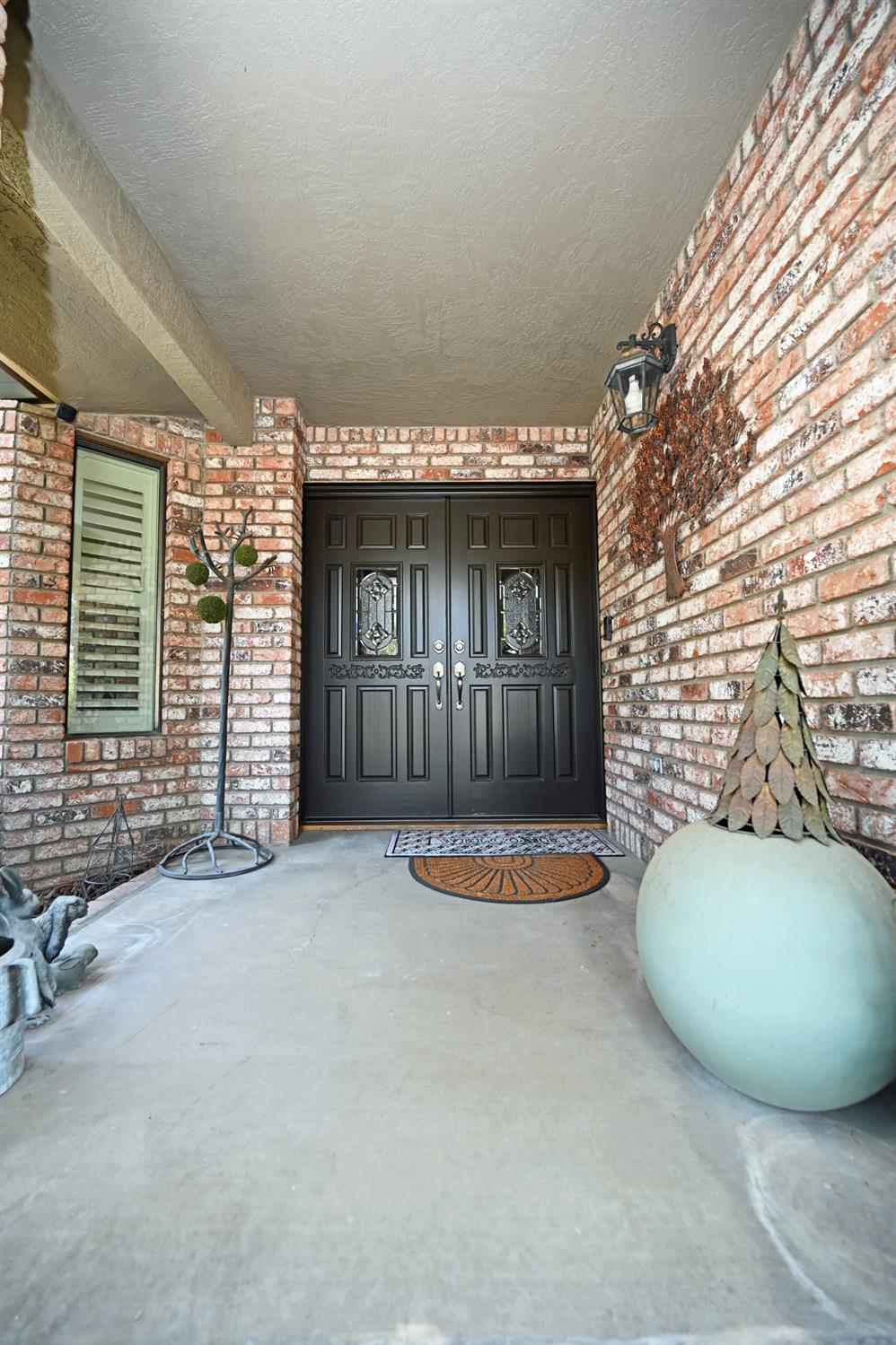 2565 Sebastian Drive