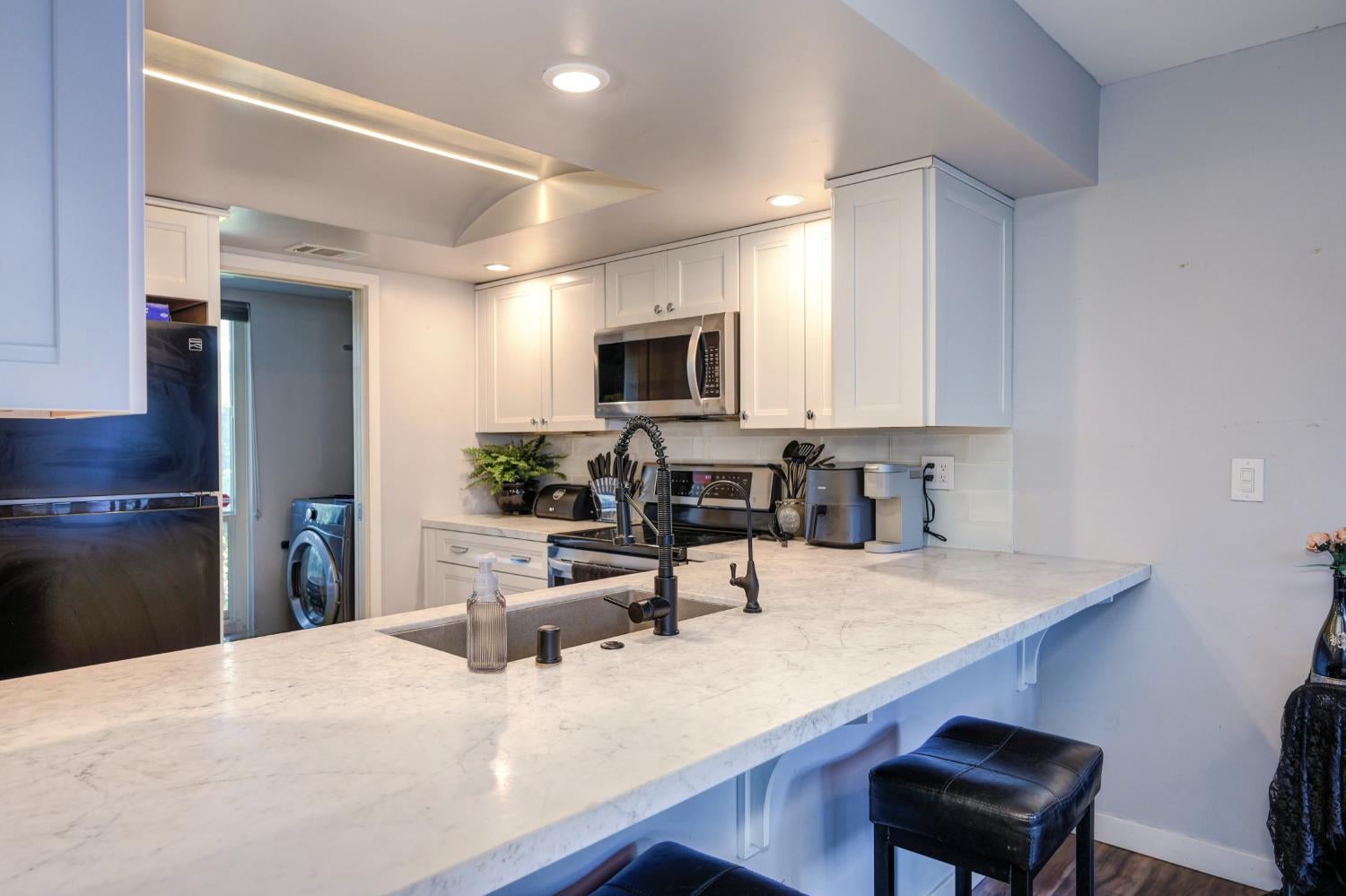 7909 Rocky Point Court