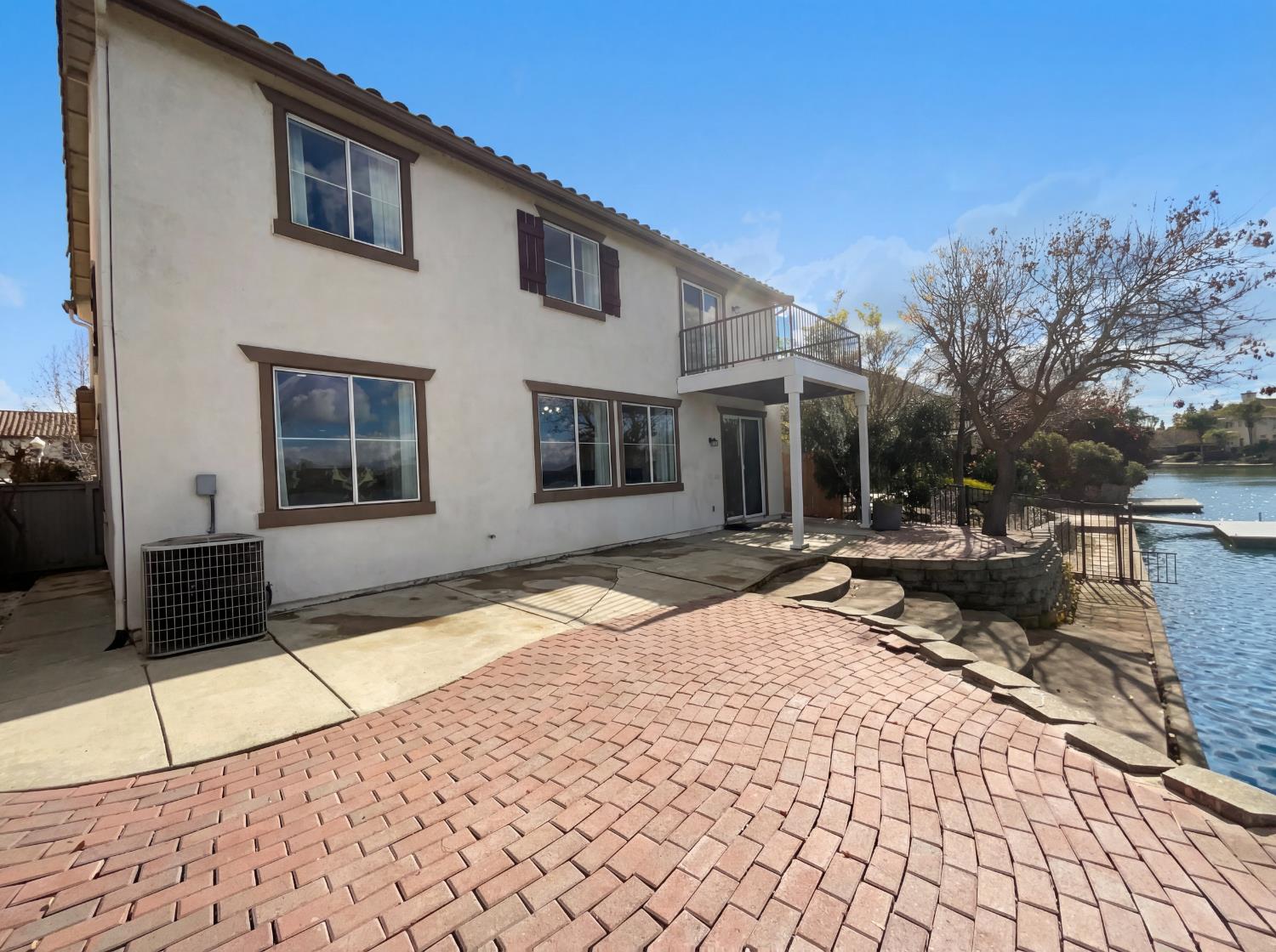 2724 Bertolani Circle