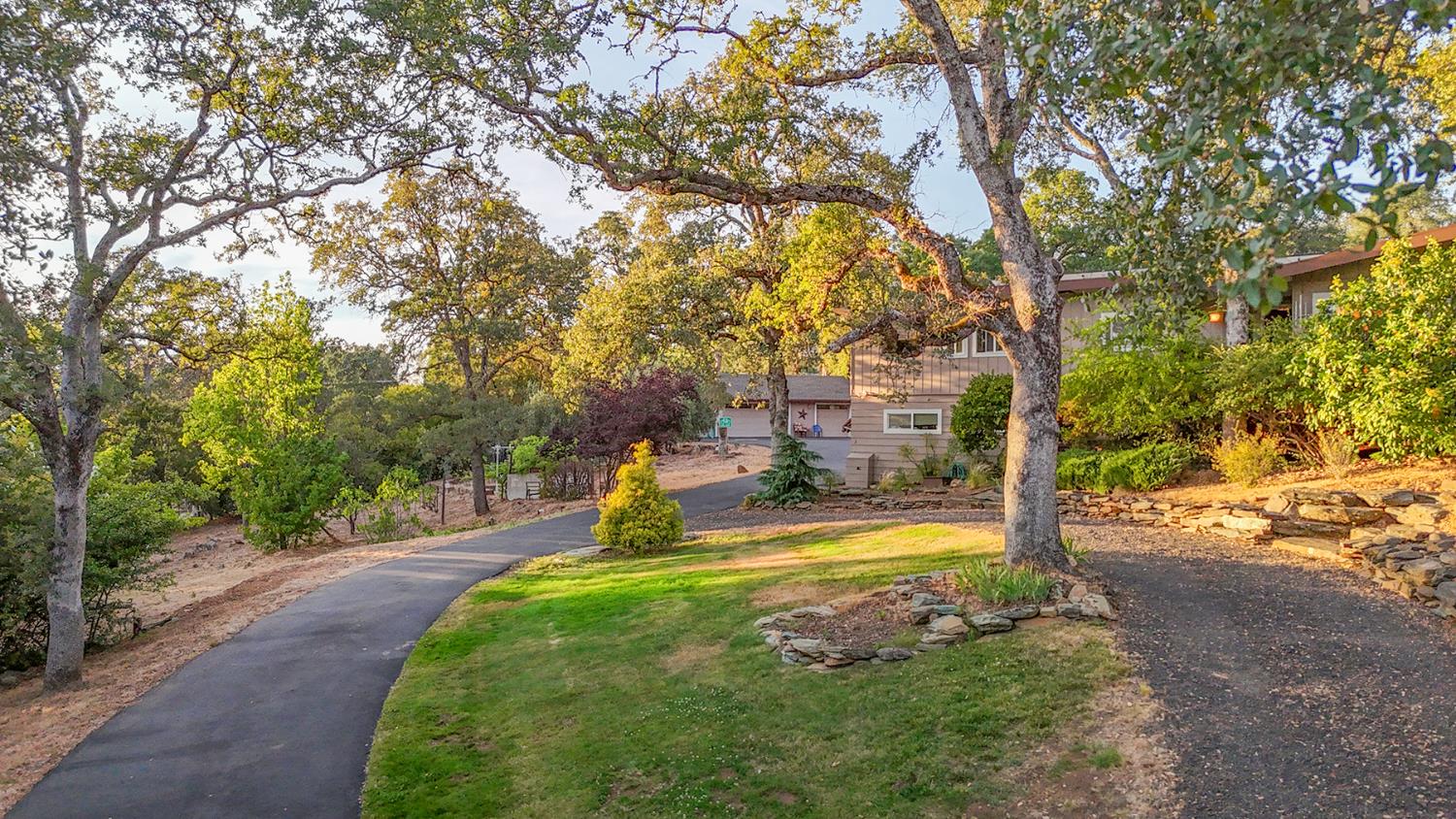 1493 Calaveritas Road