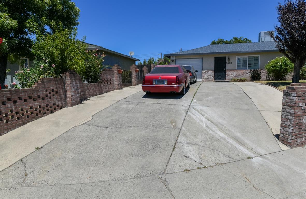 1361 Longshore Court