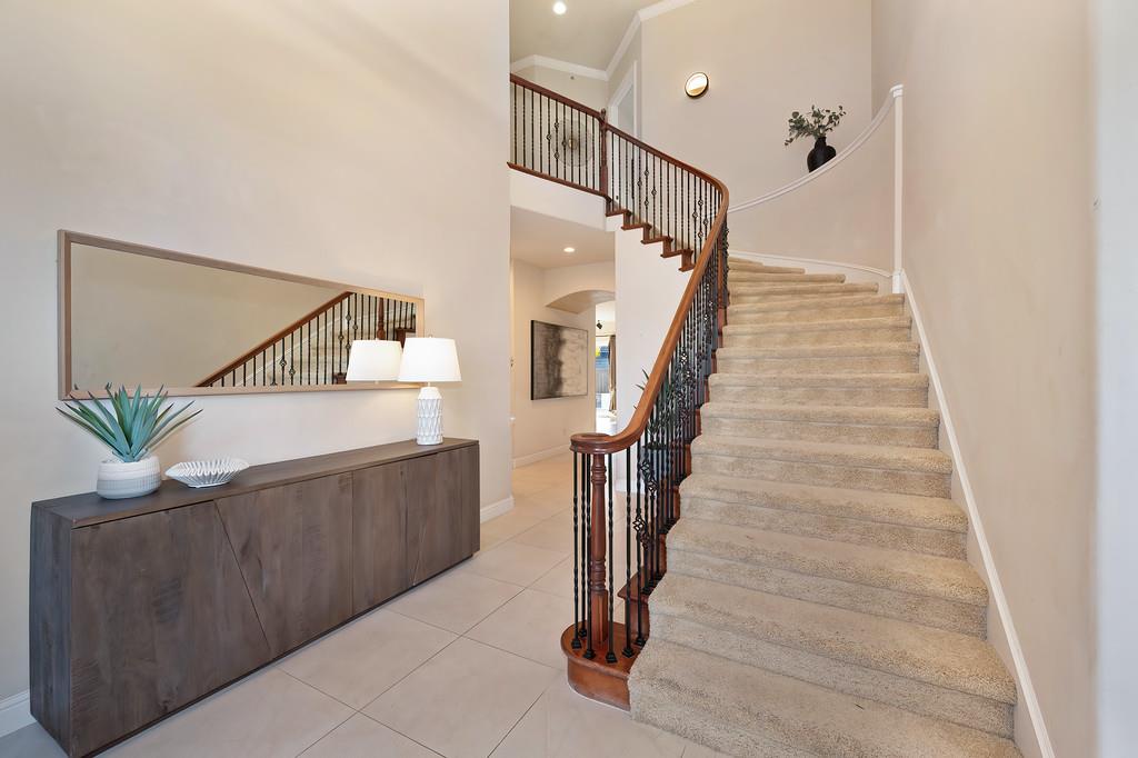 661 Westchester Drive