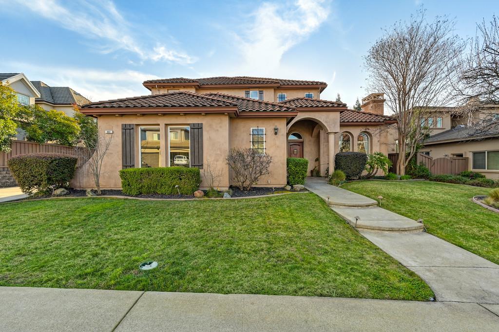 661 Westchester Drive