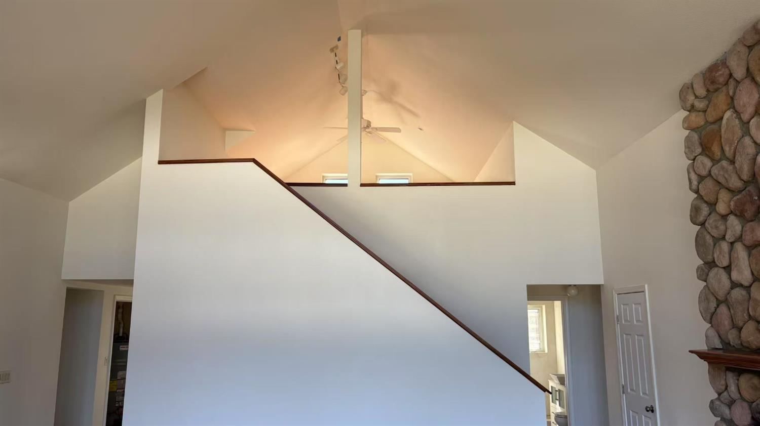 Somerset, California 95684, United States, 2 Bedrooms Bedrooms, ,3 BathroomsBathrooms,Residential,Active,155406