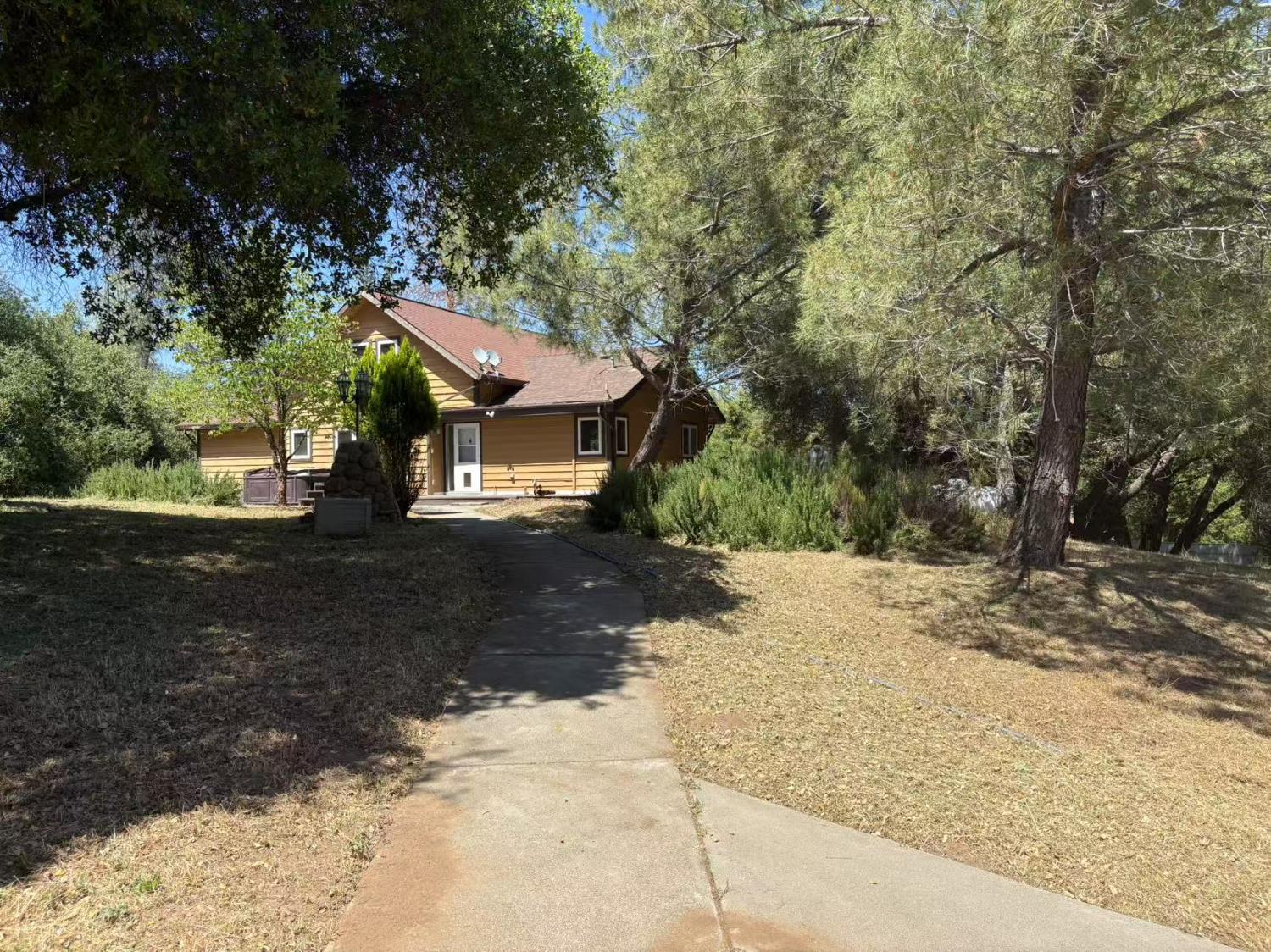 Somerset, California 95684, United States, 2 Bedrooms Bedrooms, ,3 BathroomsBathrooms,Residential,Active,155406