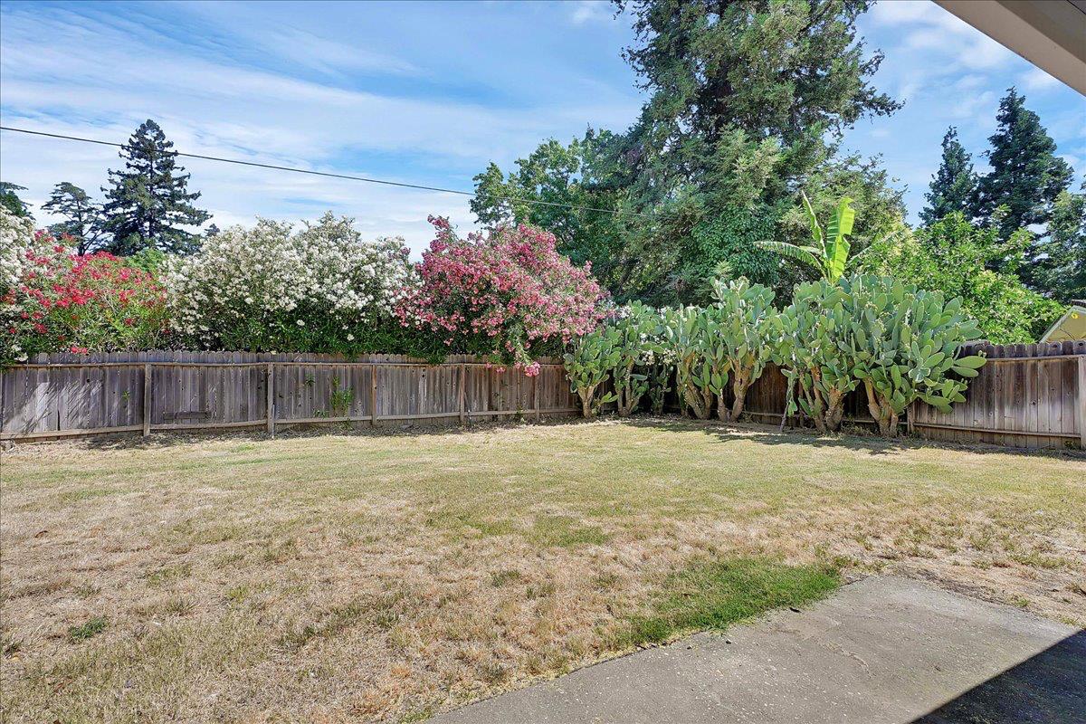 1133 Villa Vista