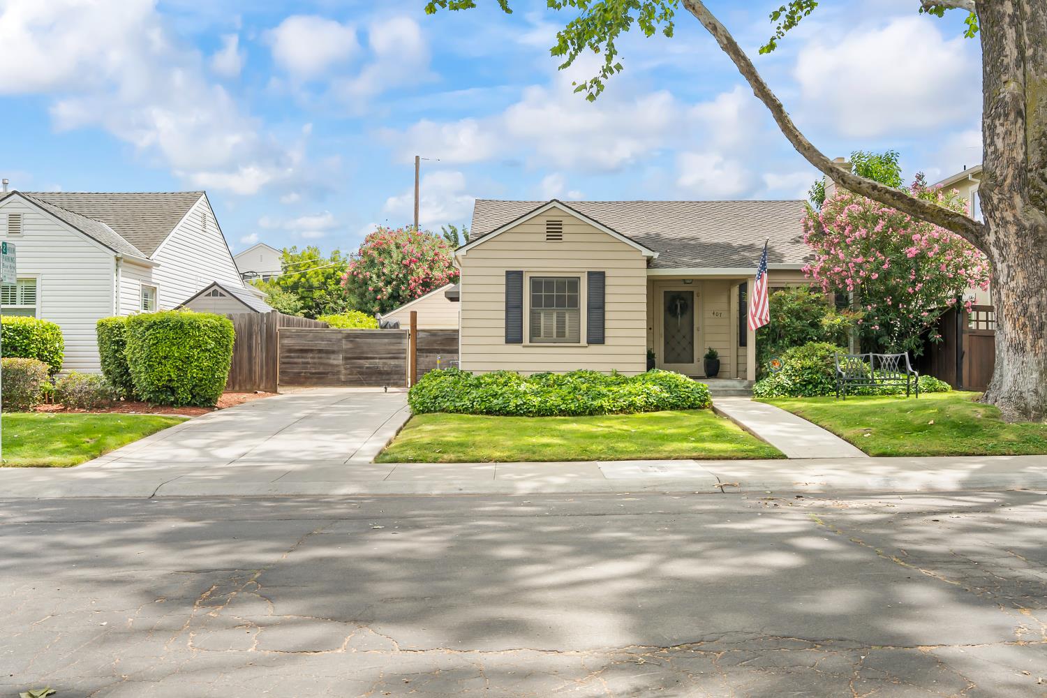 407 Pala Way