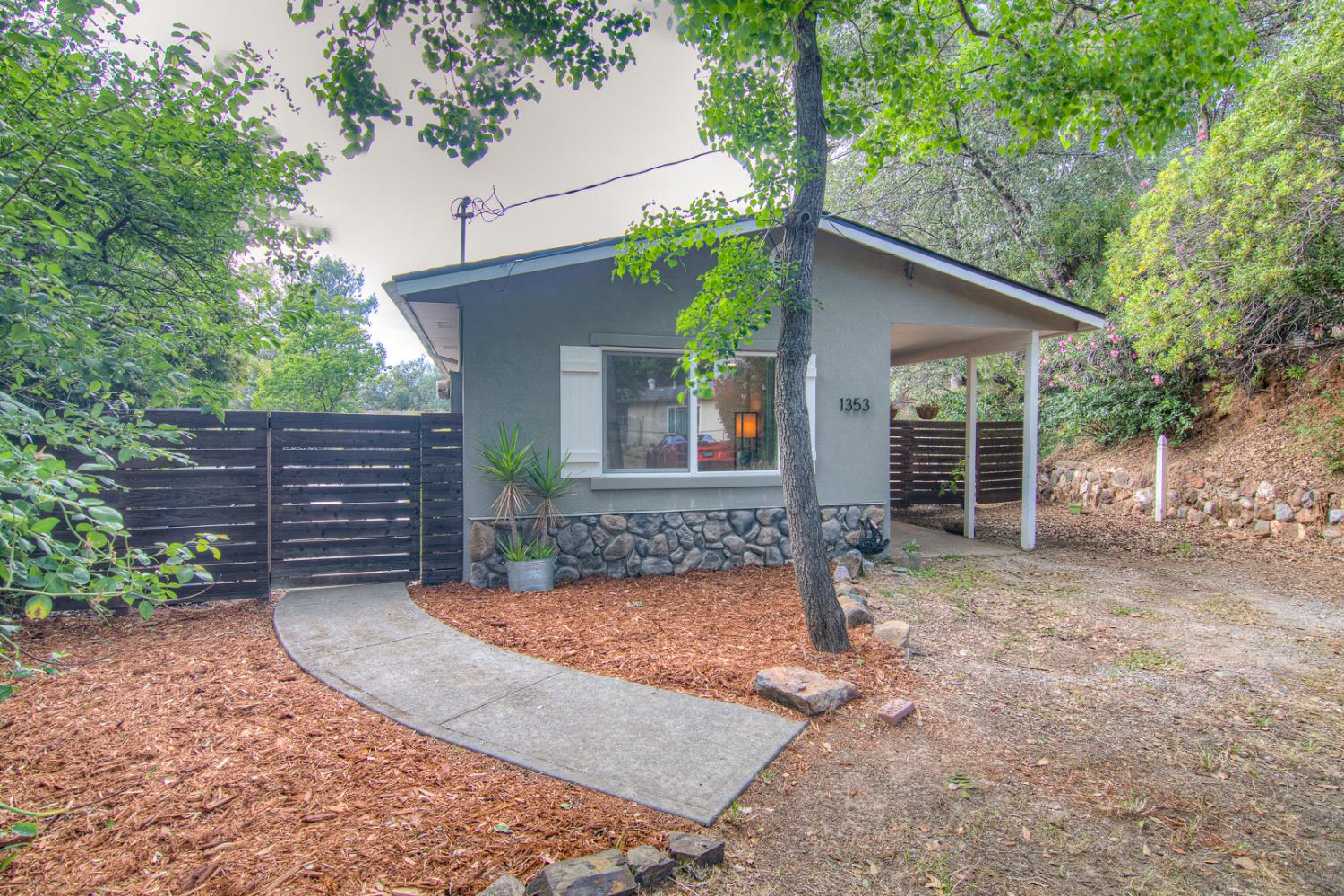 1353 Martin Drive