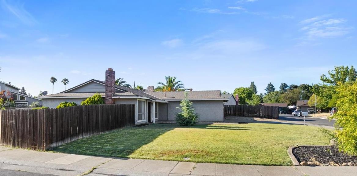 3410 Jutewood Court
