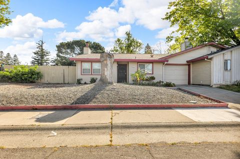 6935 Wagon Wheel Way, Sacramento, CA 95828 - MLS#: 225046862