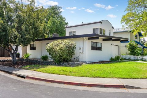 3009 Solito Street Davis CA 95616