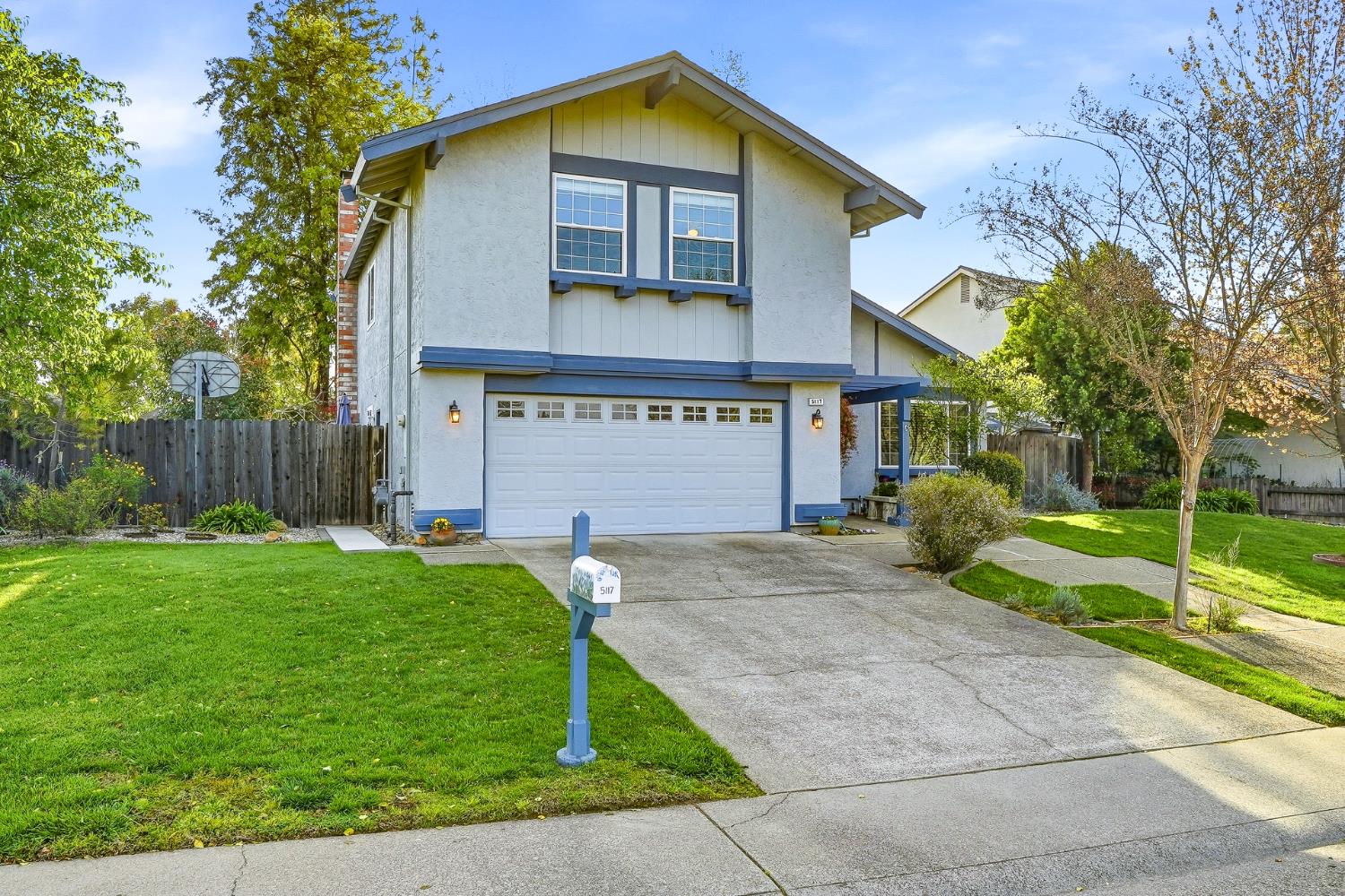 5117 Butterwood Circle