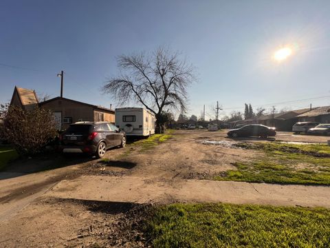 1202 South Avenue Modesto CA 95351